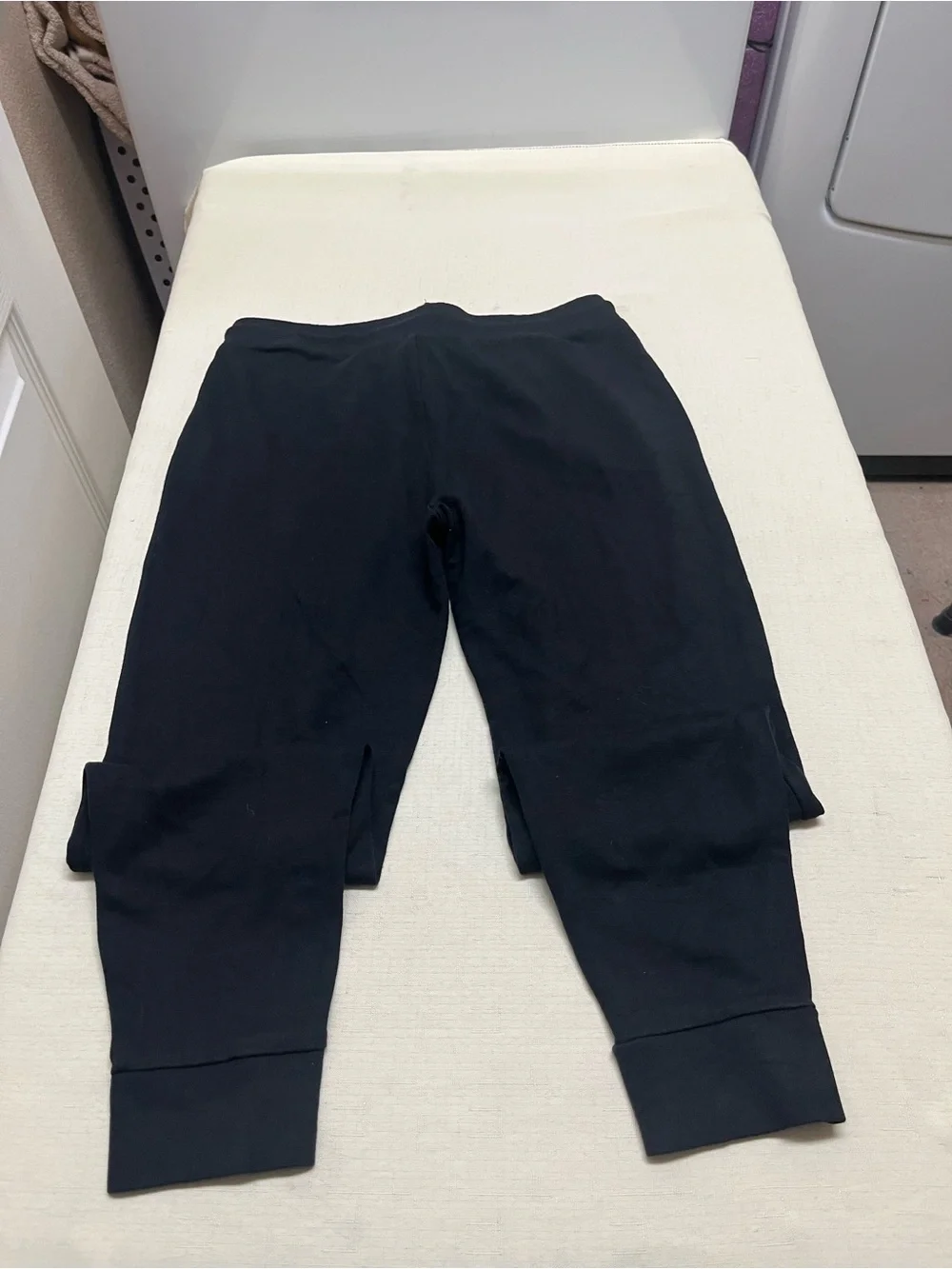 Loft S black soft joggers